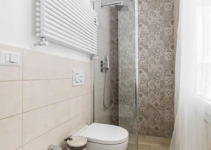 A Pochi Passi Dal Mercato Delle Erbe By Wonderful Italy 볼로냐